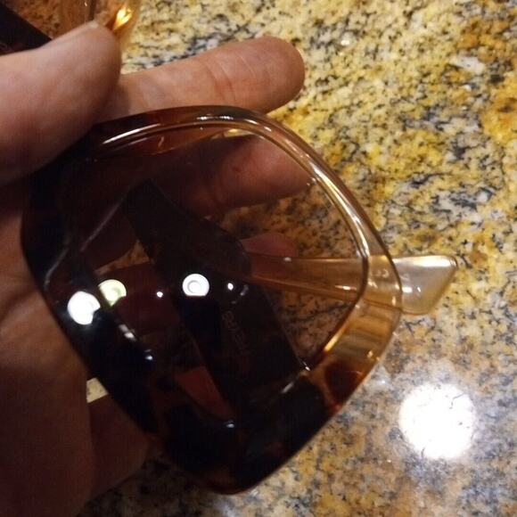 Freyrs Tribeca Square Women's Brown Oversized Square Sunglasses Tortoise 94-2 - Picture 11 of 12